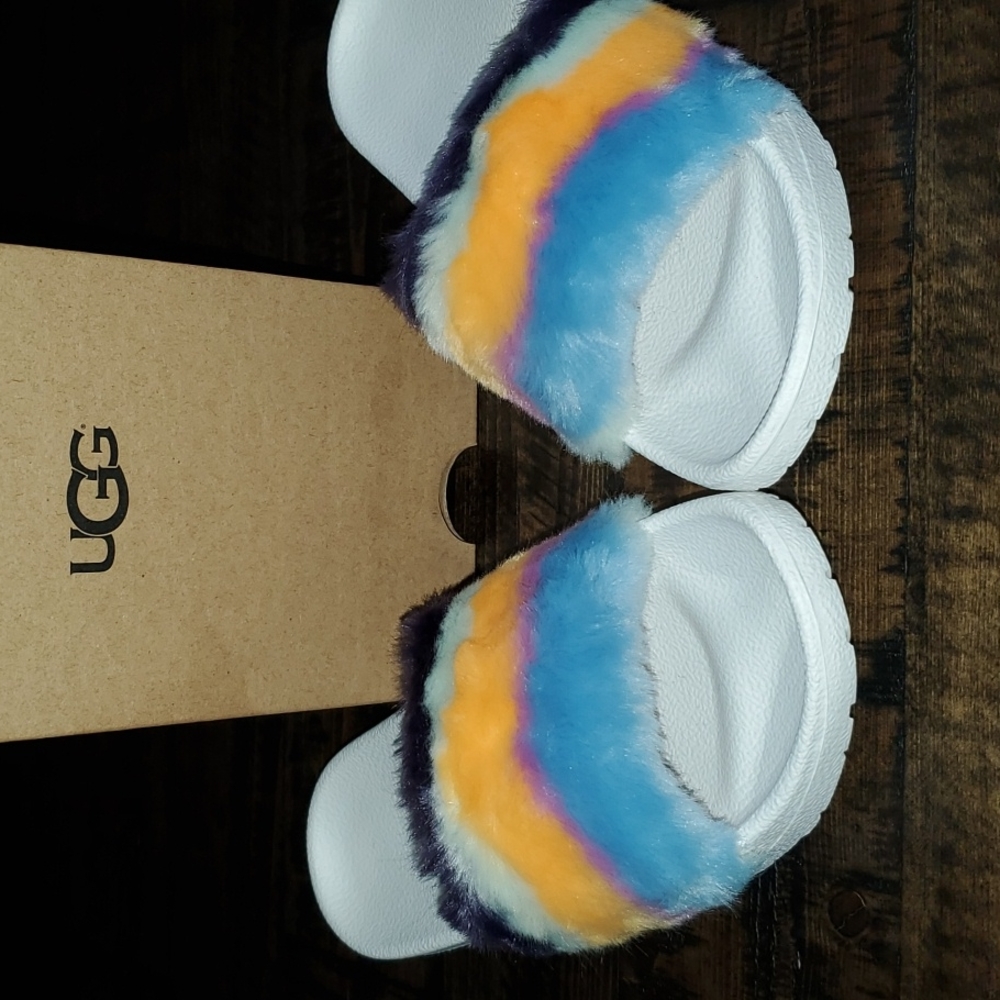 UGG Royale Mural Slides